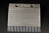 Comb plate